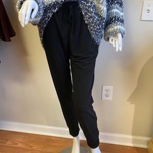Veronica M. Black jogger pant